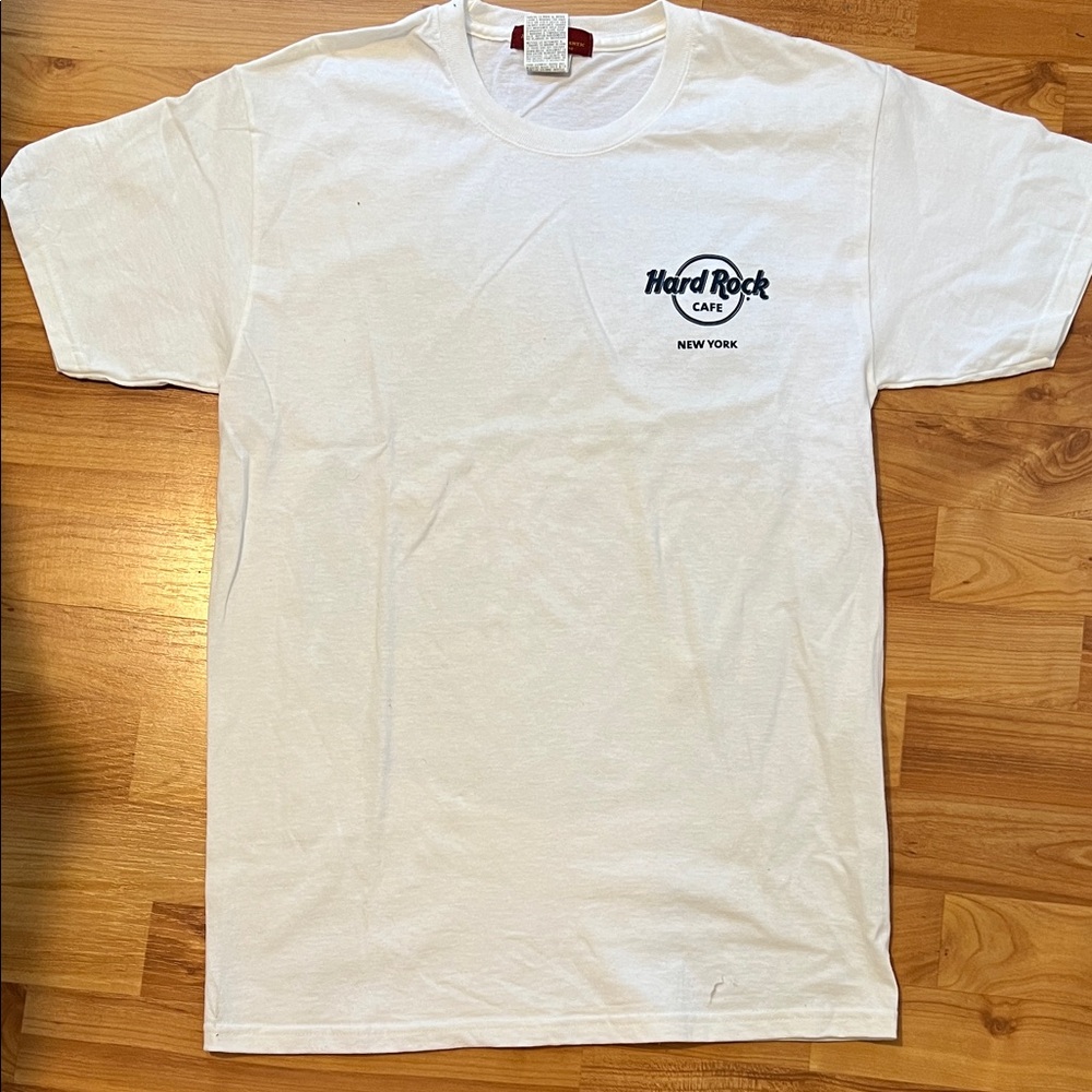 Hard Rock Cafe graphic tshirt